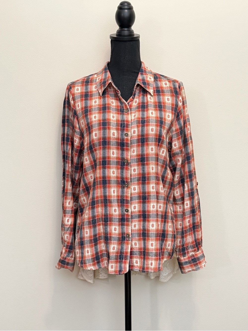 Sky & Sand Plaid Button-Front Tunic Womens M Lace Flannel Boho Southwestern‎ Red